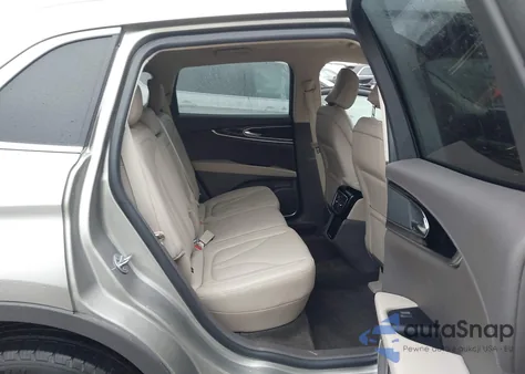 2023 Lincoln Nautilus Standard z USA, uszkodzony, nr VIN 2LMPJ8J90PBL29605